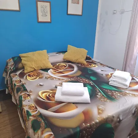 Hostel Casa Fanti 57 *